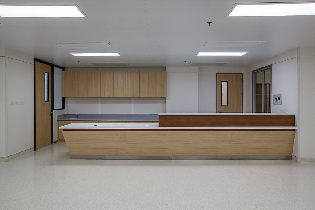 醫(yī)院-廣西壯族自治區(qū)人民醫(yī)邕武醫(yī)院精神心理臨床康復(fù)中心室內(nèi)裝修工程