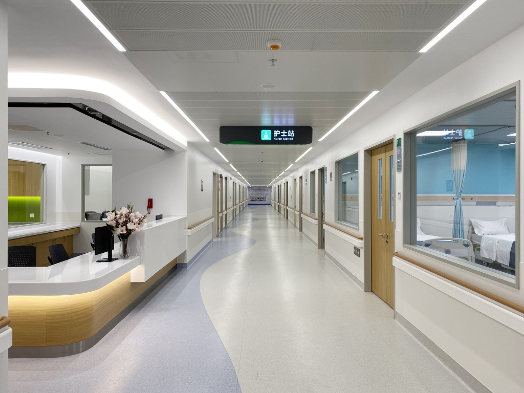 醫(yī)院-廣西醫(yī)科大學附屬腫瘤醫(yī)院五象院區(qū)一期（EPC）(1# 門急診大樓、2#醫(yī)技綜合樓、3#住院綜合樓）室內(nèi)裝修工程