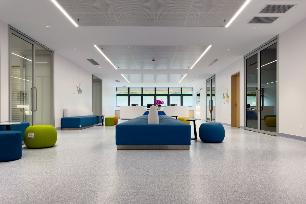 醫(yī)院-廣西壯族自治區(qū)兒童醫(yī)療中心項(xiàng)目（EPC）室內(nèi)裝修工程